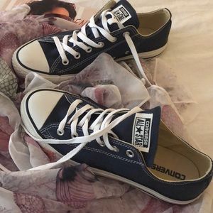 🕶SALE Converse all stars, never worn